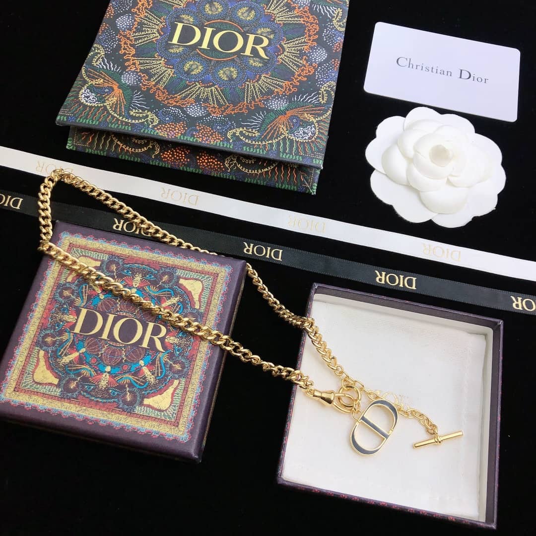 Designer Chr1st1an D10r Classic Necklace