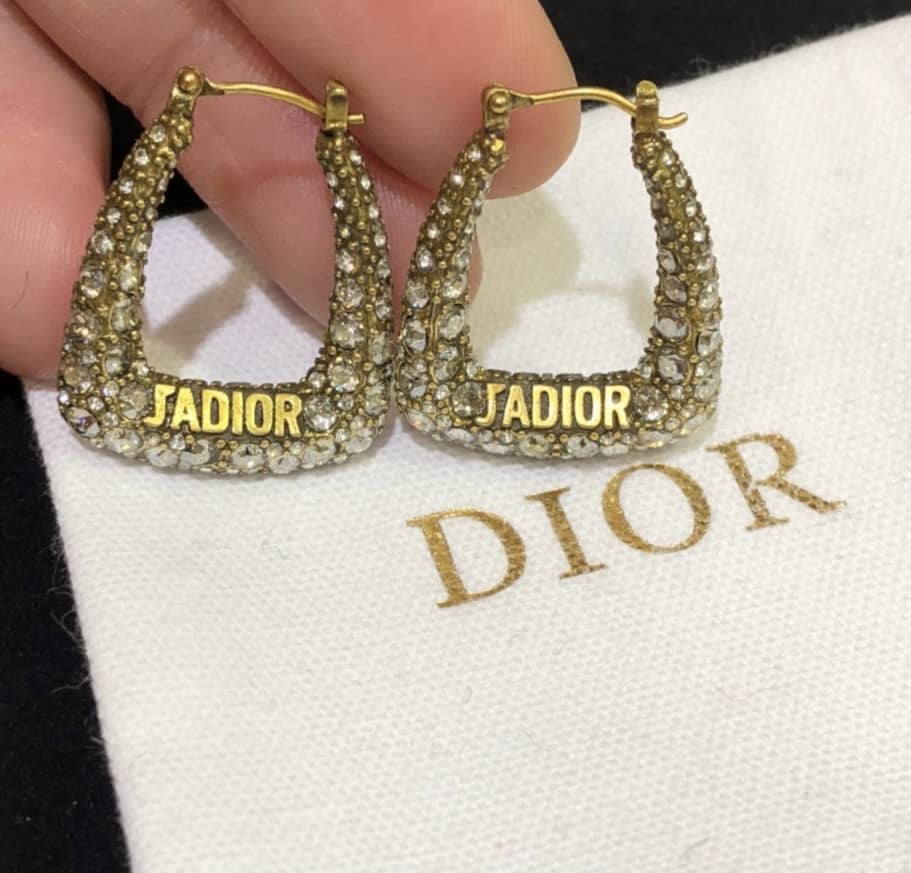 Best Chr1st1an D10r Classic Earring