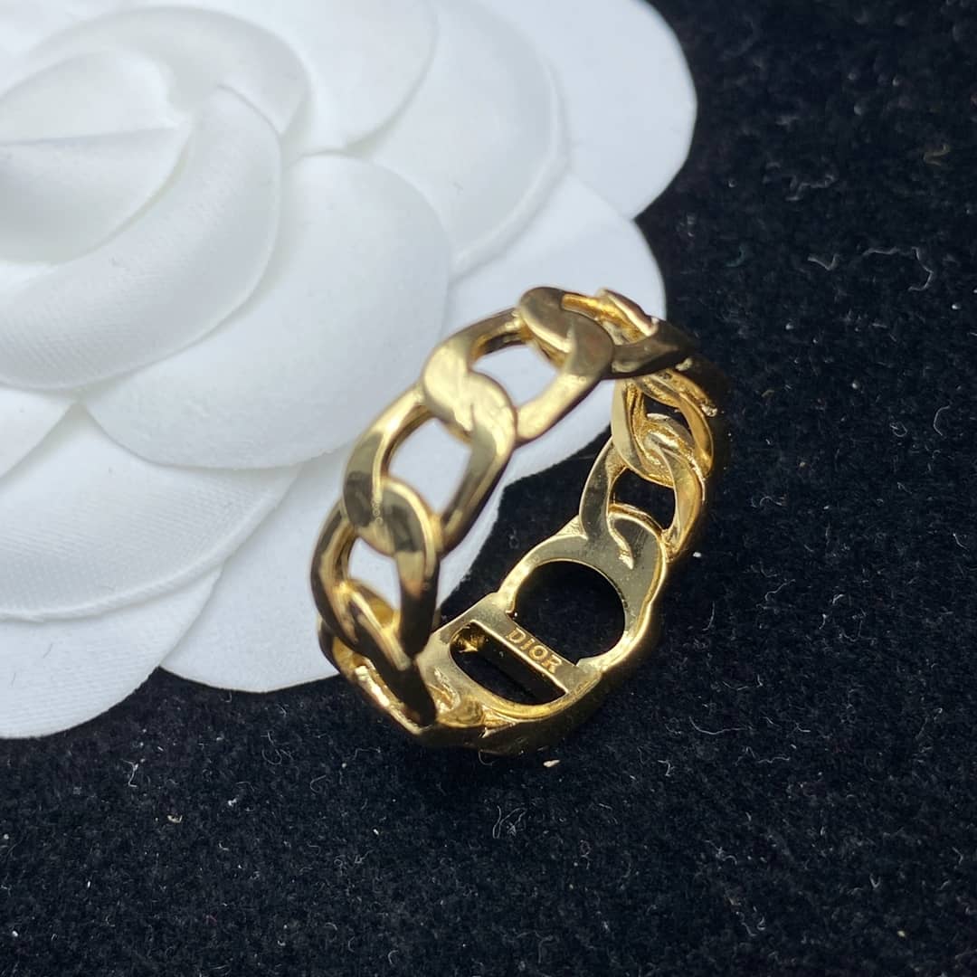 Knockoff Chr1st1an D10r Logo Ring