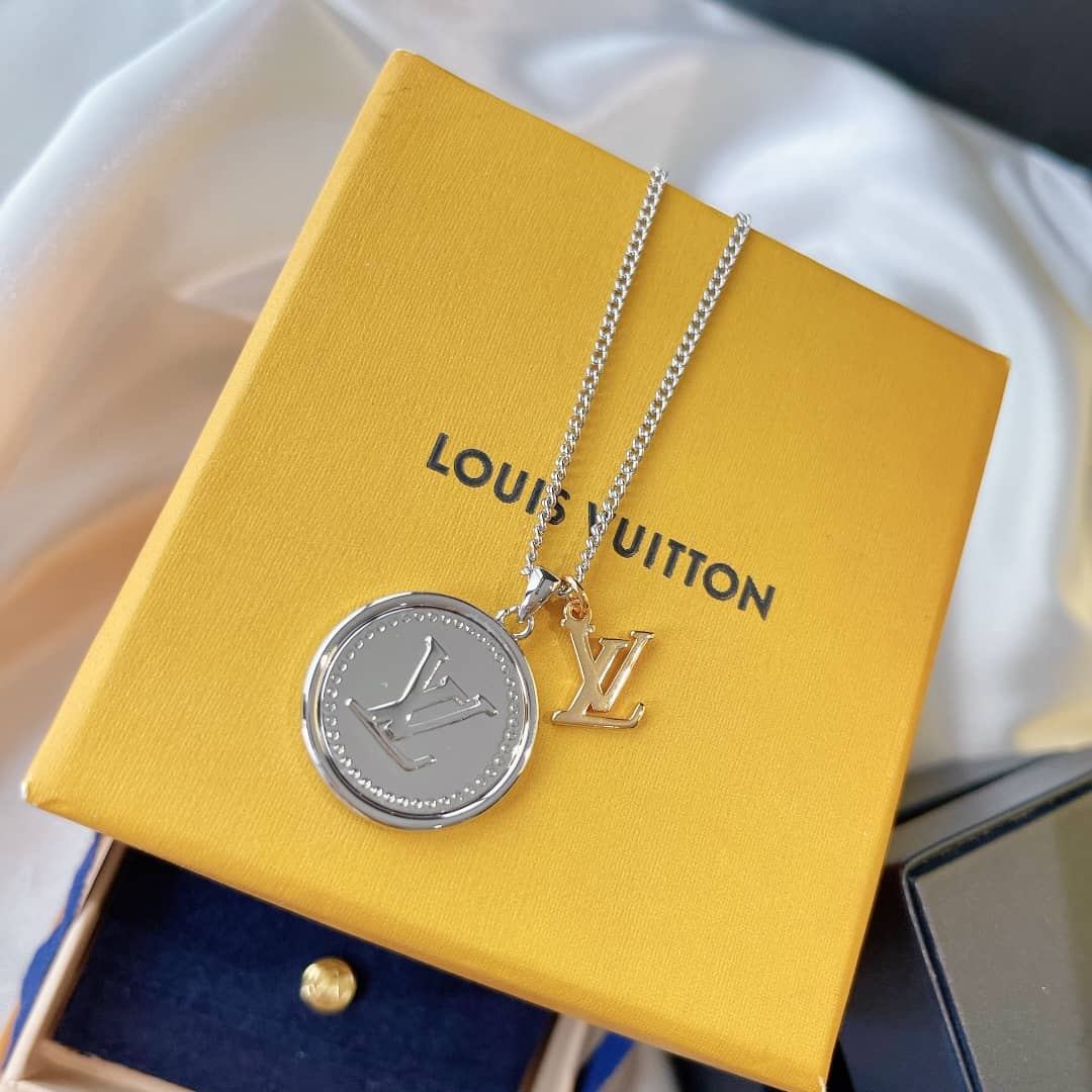 Luxury L0vis Vvtt0n Classic AAA+ Necklace