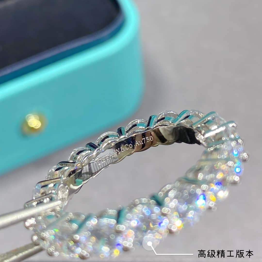 T*f*ny Ring Copy