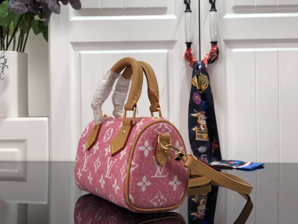 L0vis Vvtt0n Replica Bags Nano Speedy Pink M81213