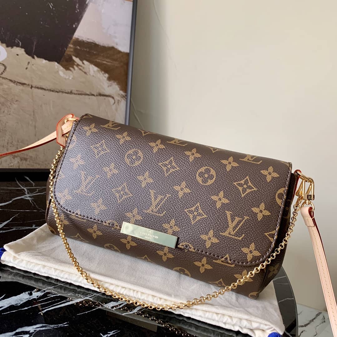 L0vis Vvtt0n Favorite Monogram Canvas MM Replica Bag Brown M40718