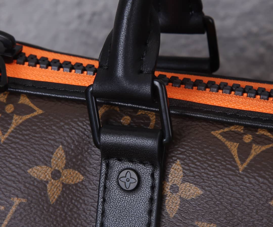 L0vis Vvtt0n Monogram Zoom And Friends Adventure Keepall Bag Replica M80118