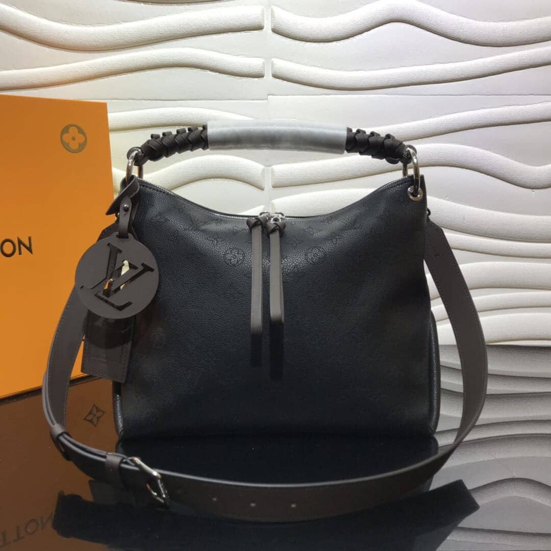 L0vis Vvtt0n Beaubourg Hobo MM Mahina Leather Replica Black M56073