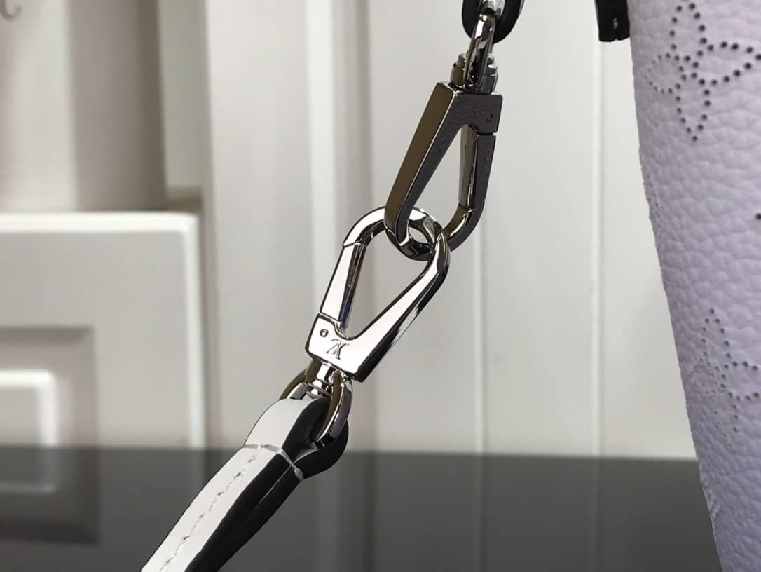 L0vis Vvtt0n Hina PM Mahina Leather Bag Replica Blue M54350