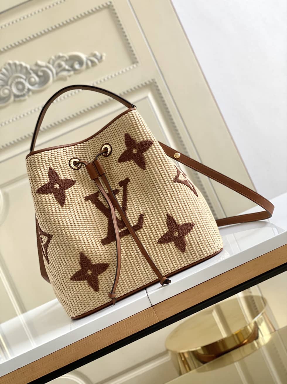 L0vis Vvtt0n NONO MM Apricot M57704 Replica Bucket Bag