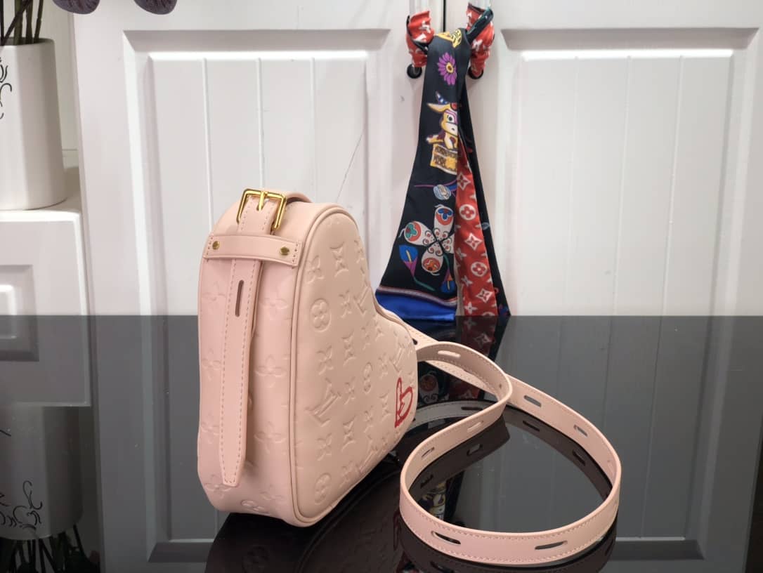 L0vis Vvtt0n Coeur Small Replica Handbag M58738