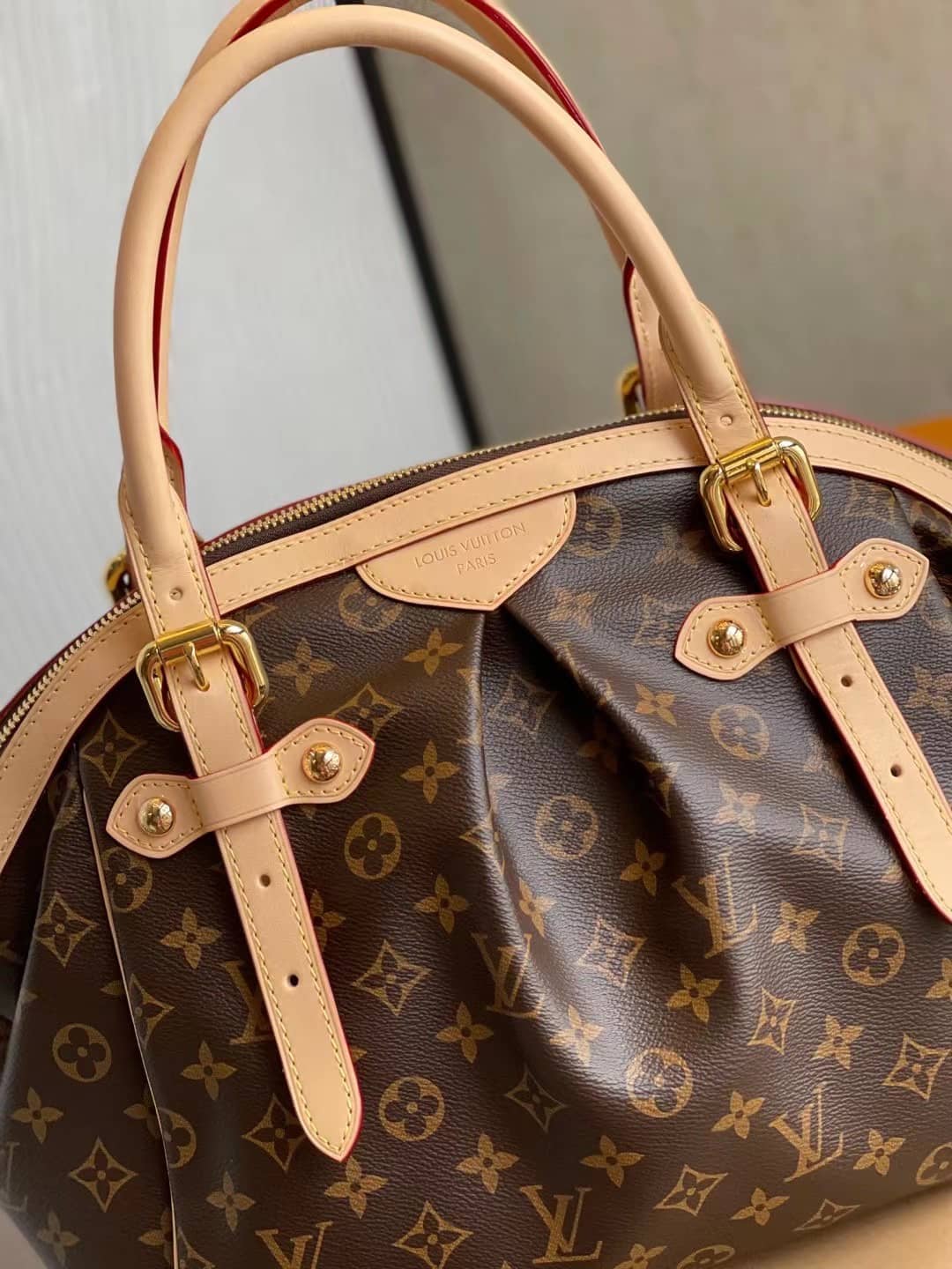 L0vis Vvtt0n Monogram Tivoli GM M40144 Replica Shoulder Bag