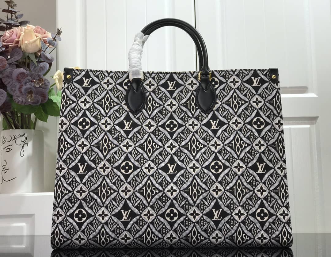 L0vis Vvtt0n On the Go GM Since 1854 Tote Replica Black M57207