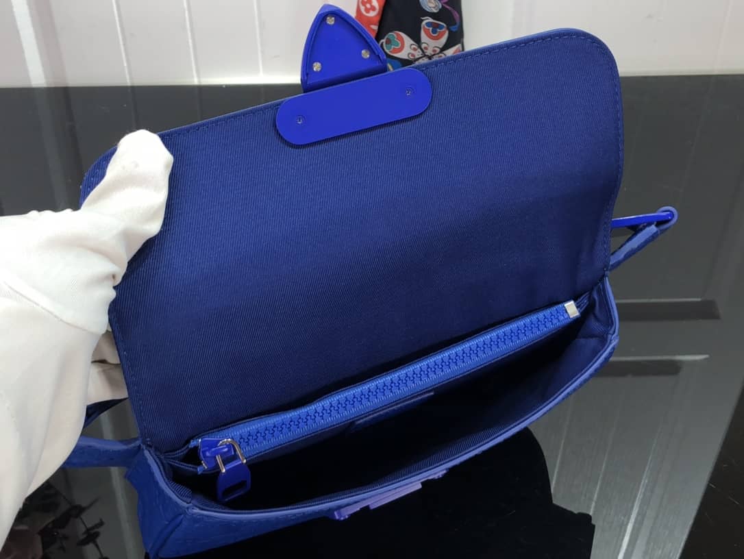 L0vis Vvtt0n S Lock Sling Crossbody Bag Replica Blue M58487