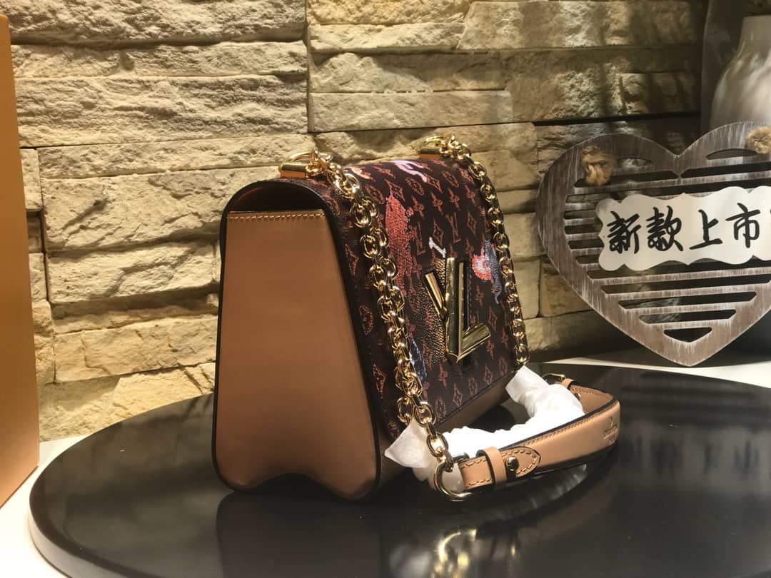 L0vis Vvtt0n Twist Epi Handbag Replica