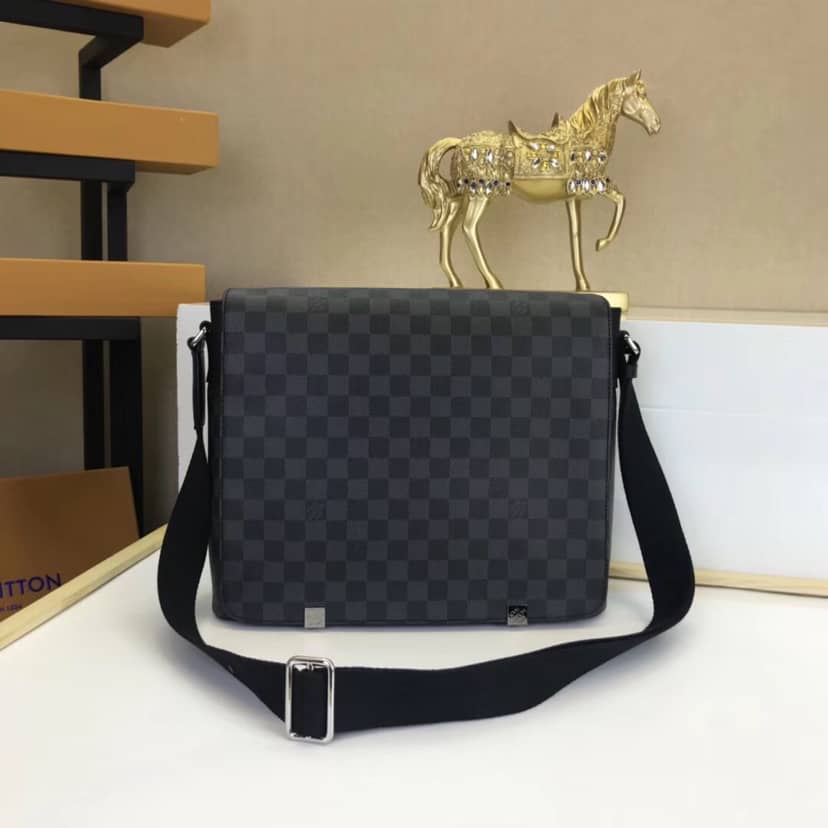 L0vis Vvtt0n Damier Graphite District MM Shoulder Bag Replica N41029