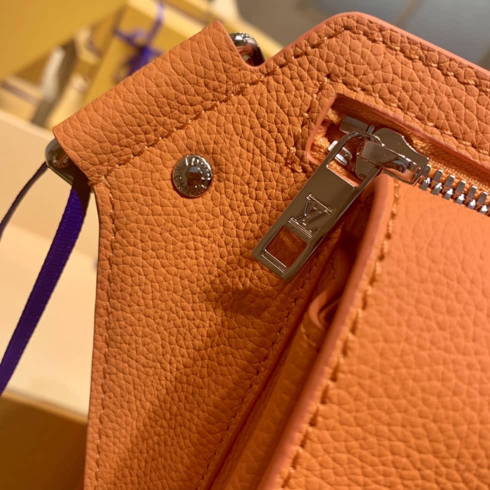 L0vis Vvtt0n New Sling Aerogram M59625 Replica Shoulder Bag