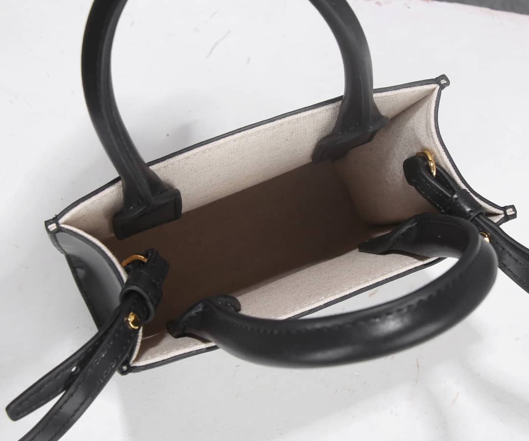 Ce1i*e Triomphe Canvas Small Cabas Vertical Replica Bag