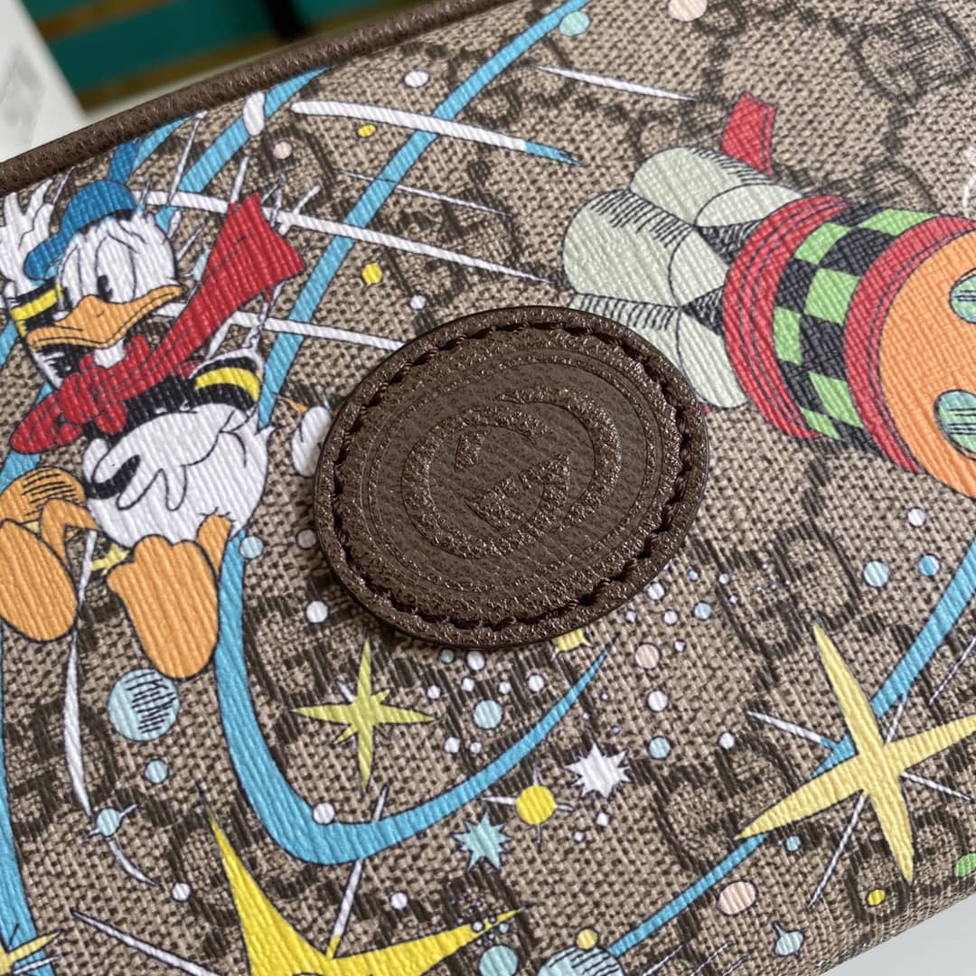 Gvc*1 GG Disney Donald Duck Shoulder Bag Replica 648124