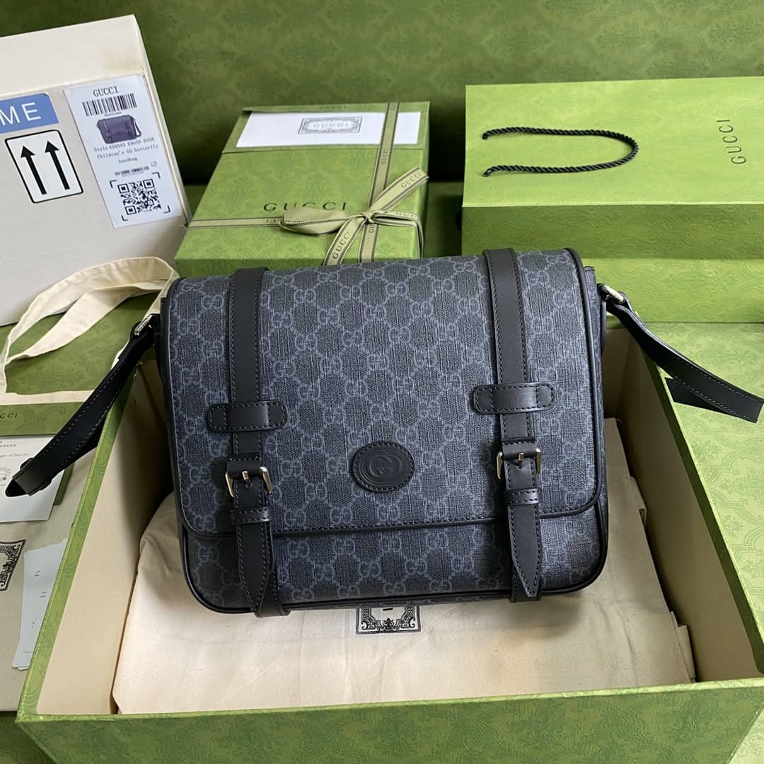 Gvc*1 Mens GG Svp*me Canvas Messenger Bag Black Replica 658542