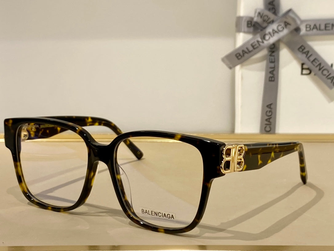Ba1en*iaga Glasses