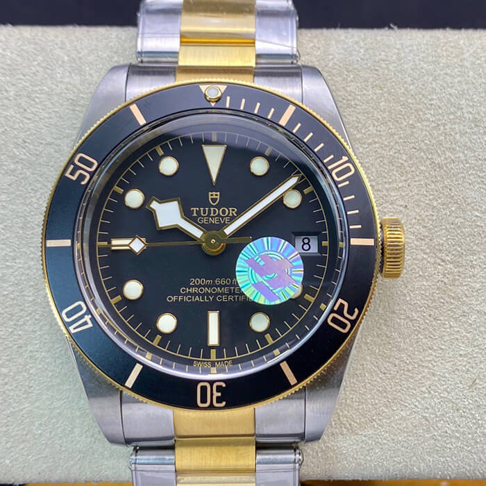 TUDOR Replica Heritage Black Bay M79733N-0002 ZF Factory 1:1 Best Edition Swiss ETA2824-2 Two Tone Stainless Steel Bracelet