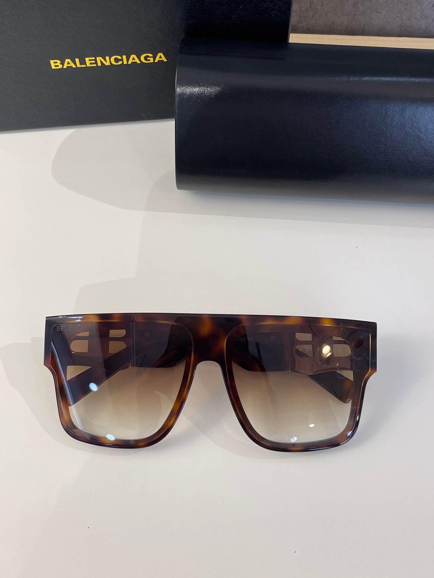 Ba1en*iaga Sunglasses