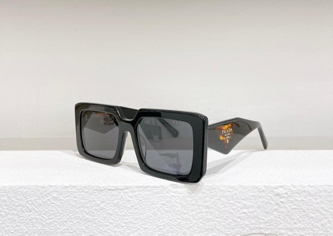 Pra*a Sunglasses