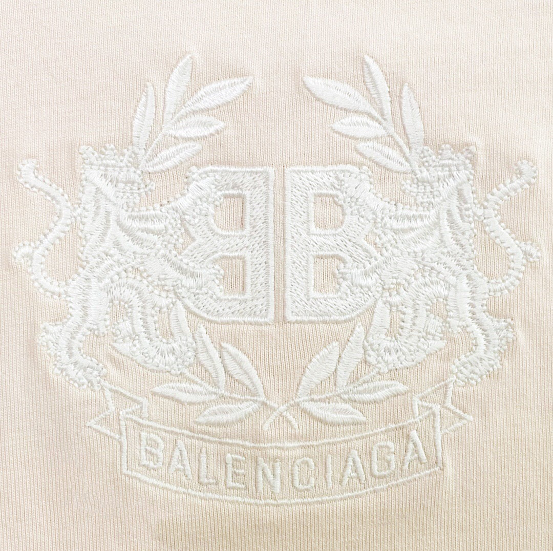 Ba1en*iaga “Glo” T-Shirt