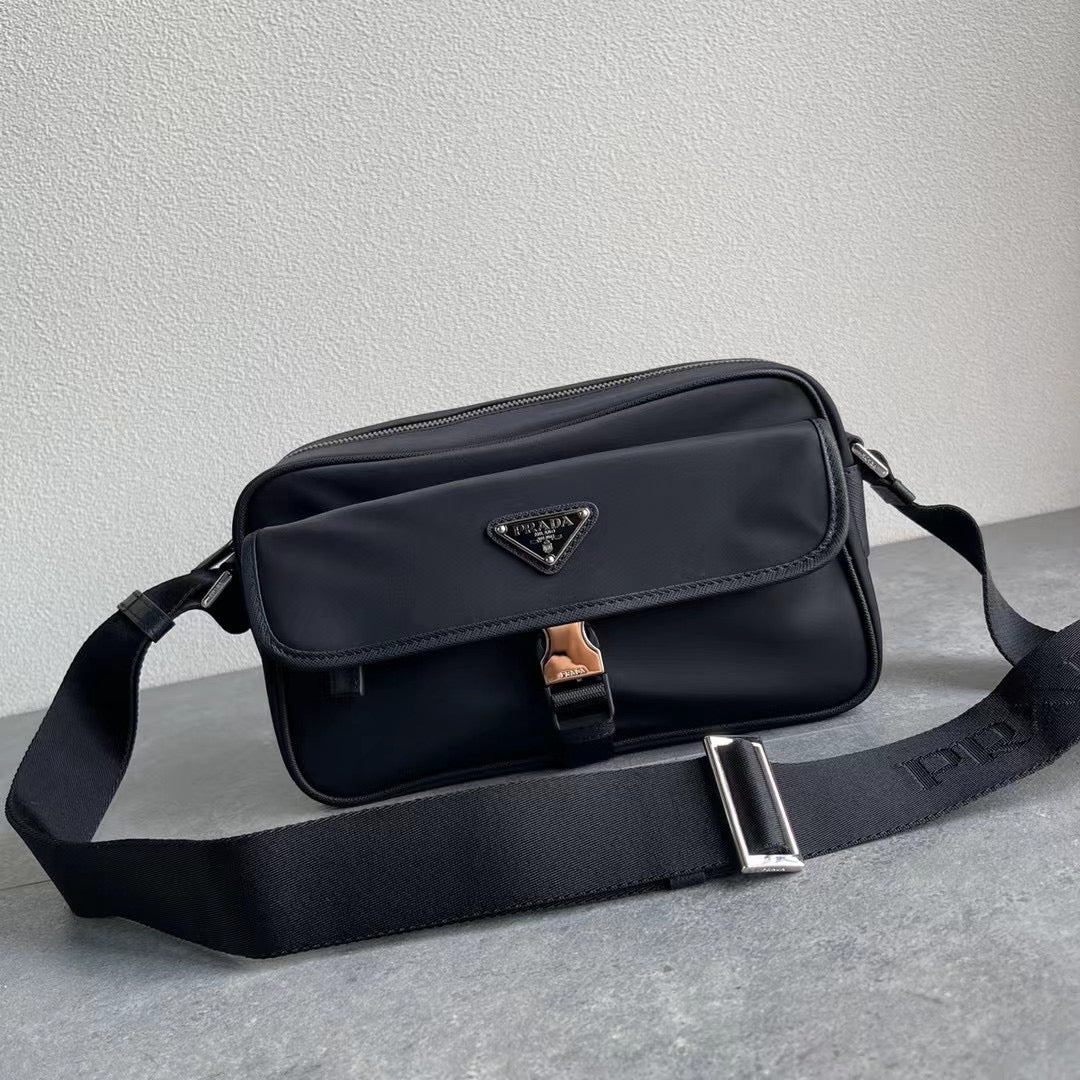 Pra*a Bag Dupe