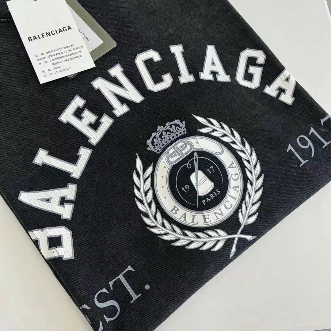 Ba1en*iaga T-shirt