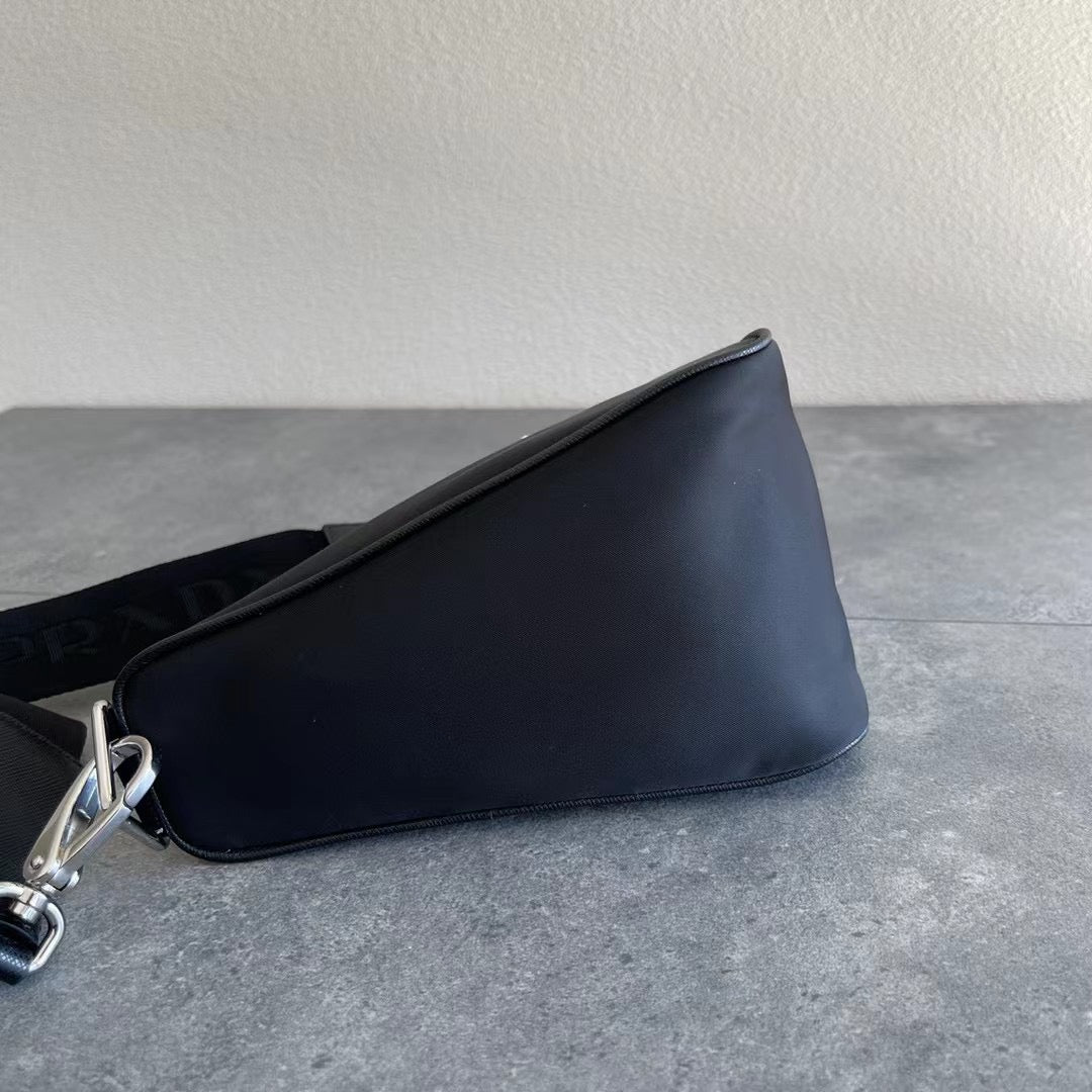 Pra*a Bag Dupe