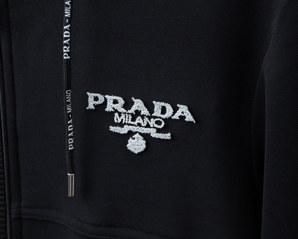Pra*a Jacket