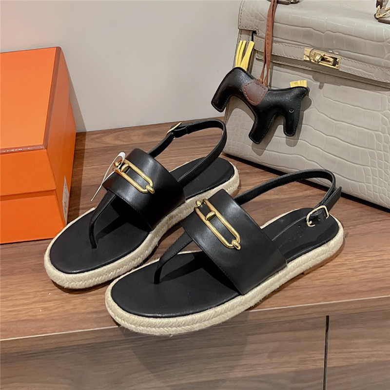 H**me5 knitted flat sandals