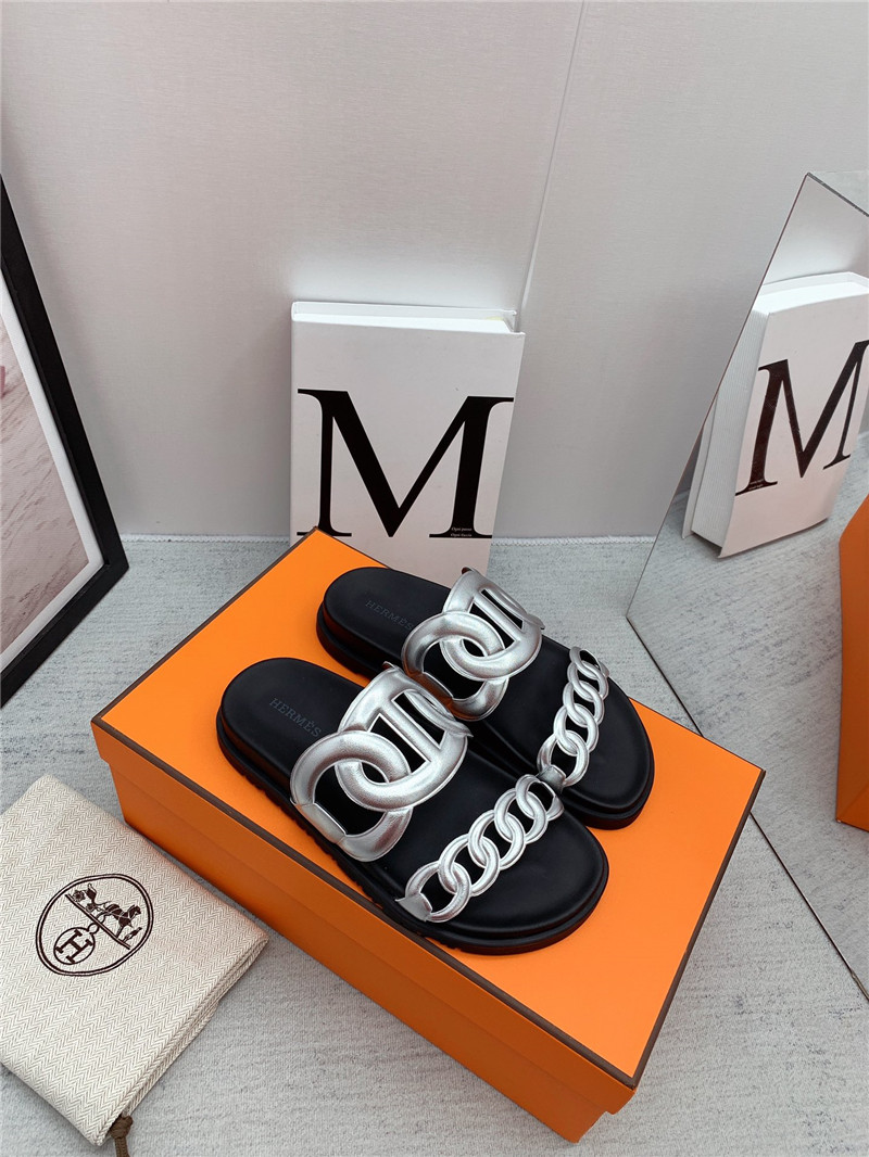 H**me5 couple shoes