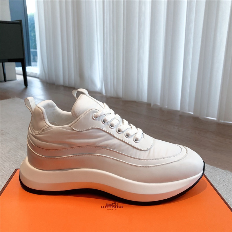H**me5 new sneakers