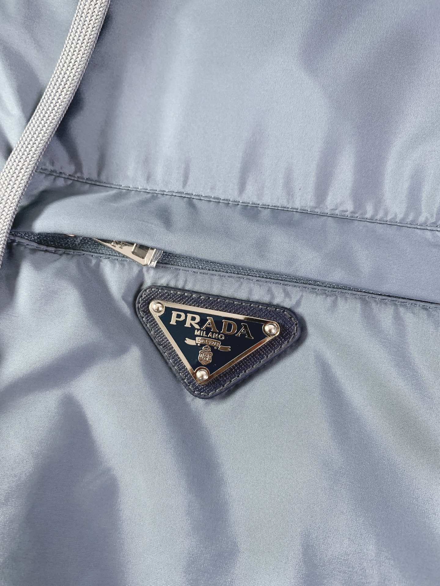 Pra*a Jacket