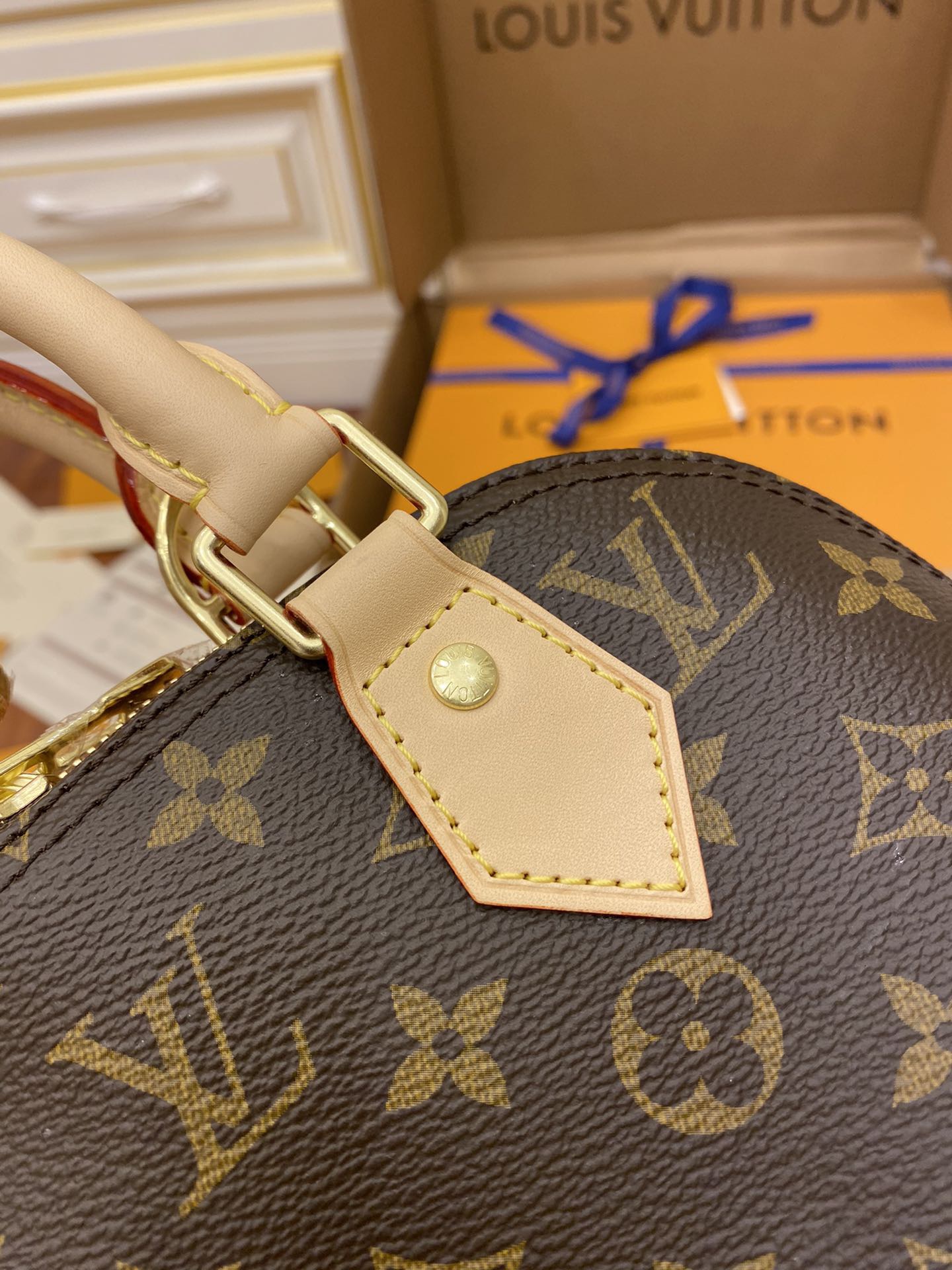 L0vis Vvtt0n Handbag M53152 Premium Enhanced Edition